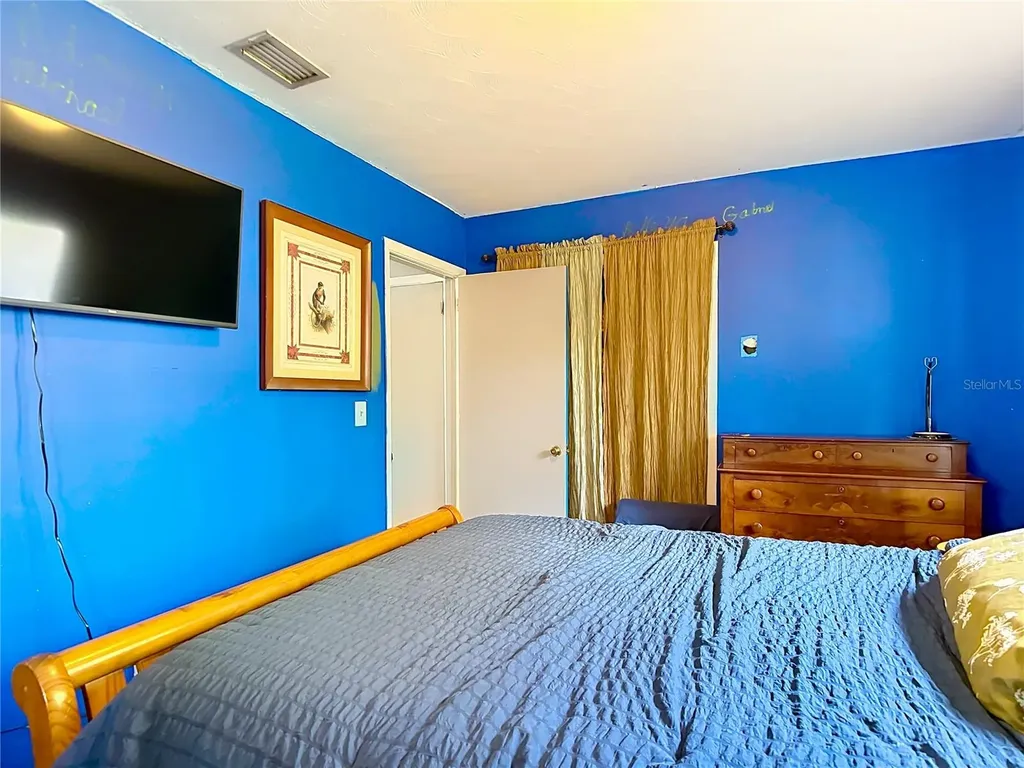 201 Mason Street Brandon FL 33511