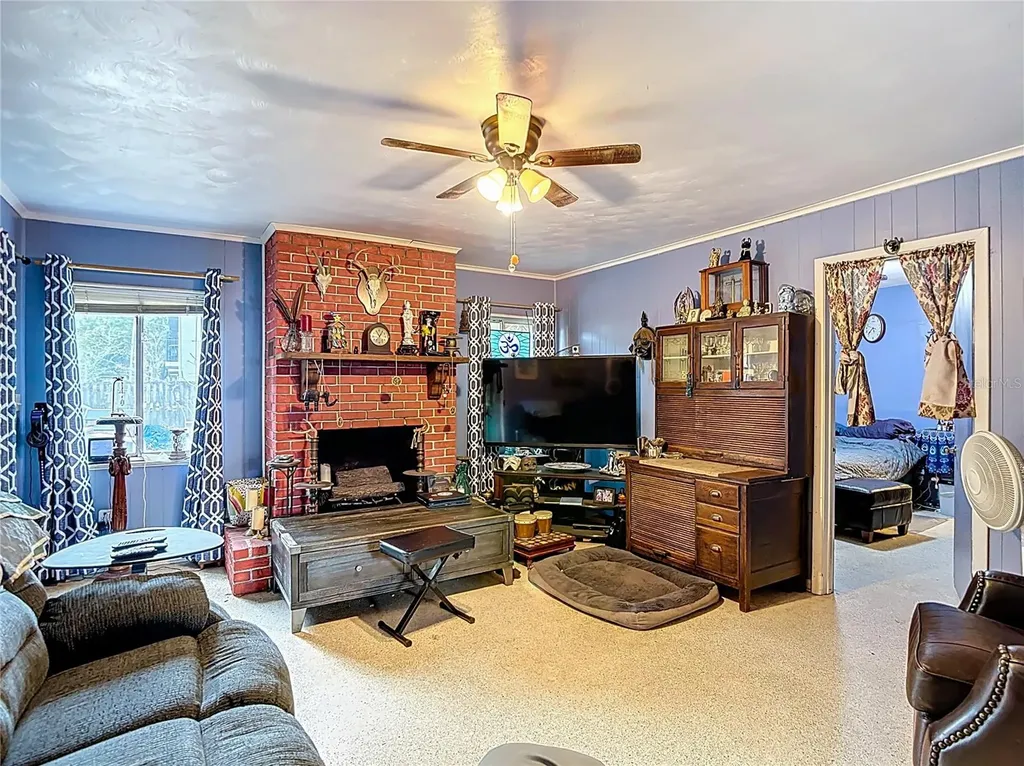 201 Mason Street Brandon FL 33511