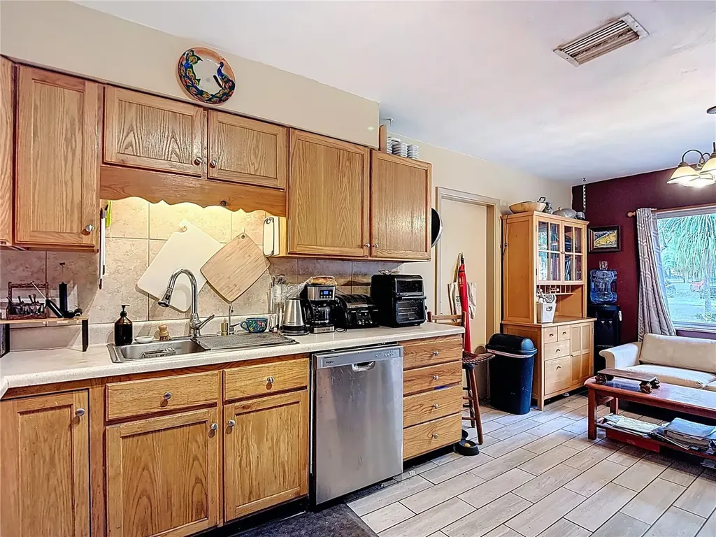 201 Mason Street Brandon FL 33511