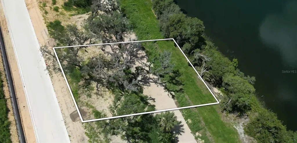 169 Tranquil Mirror Lake Court Clermont FL 34711