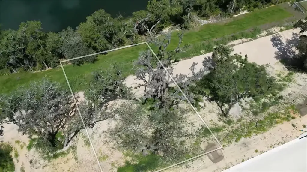 169 Tranquil Mirror Lake Court Clermont FL 34711