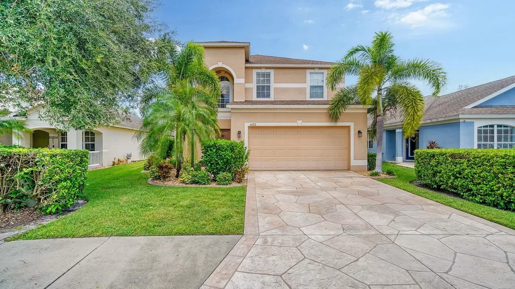 6122 Blue Runner Court Lakewood Ranch FL 34202