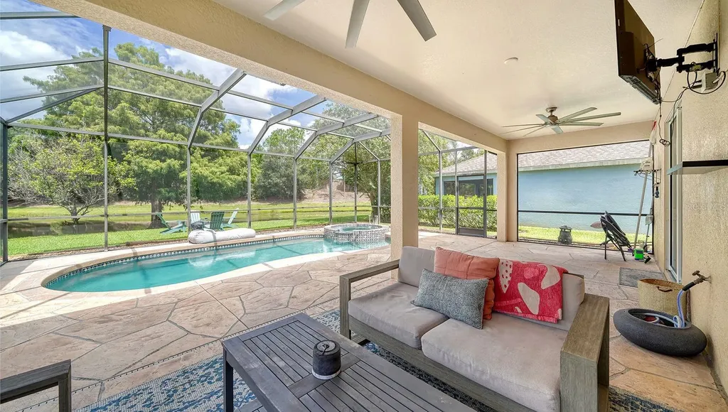 6122 Blue Runner Court Lakewood Ranch FL 34202