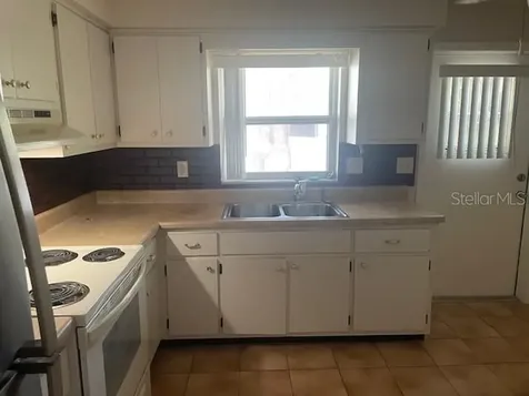 333 Lagoon Drive Palm Harbor FL 34683