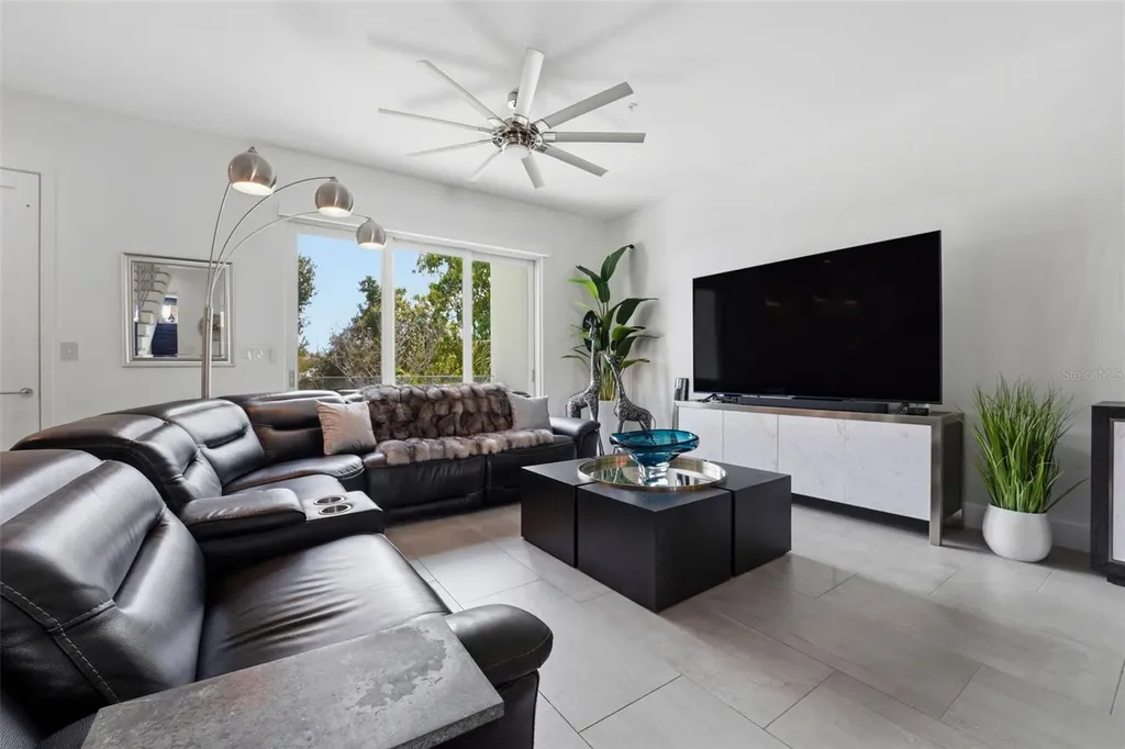 620 Rawls Avenue Sarasota FL 34236