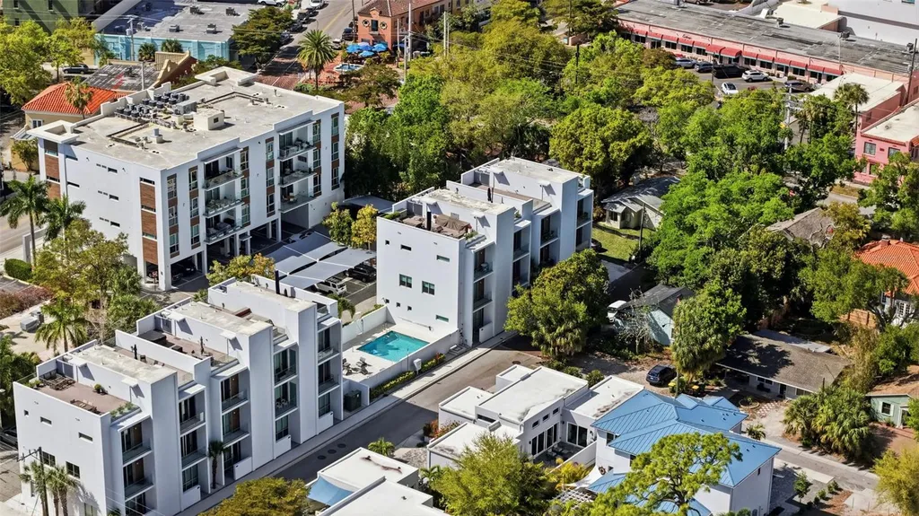620 Rawls Avenue Sarasota FL 34236