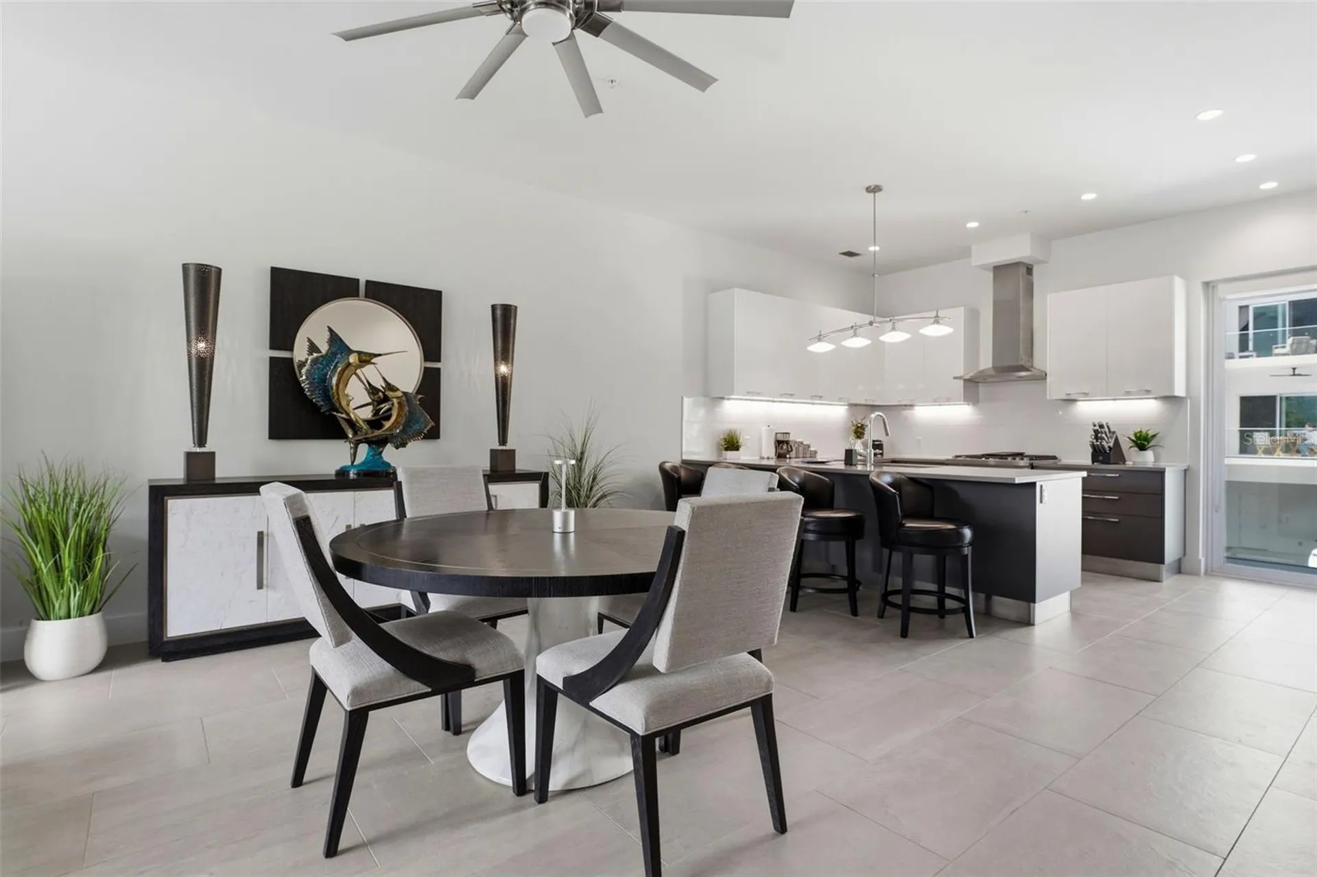 620 Rawls Avenue Sarasota FL 34236