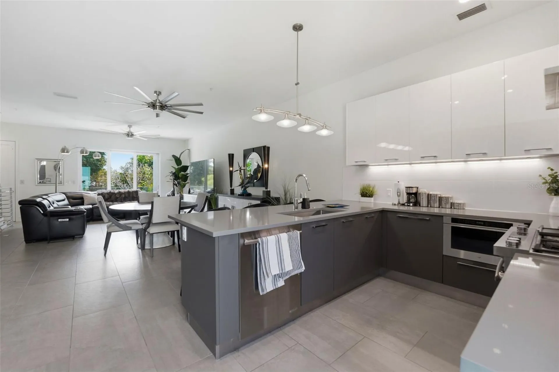 620 Rawls Avenue Sarasota FL 34236