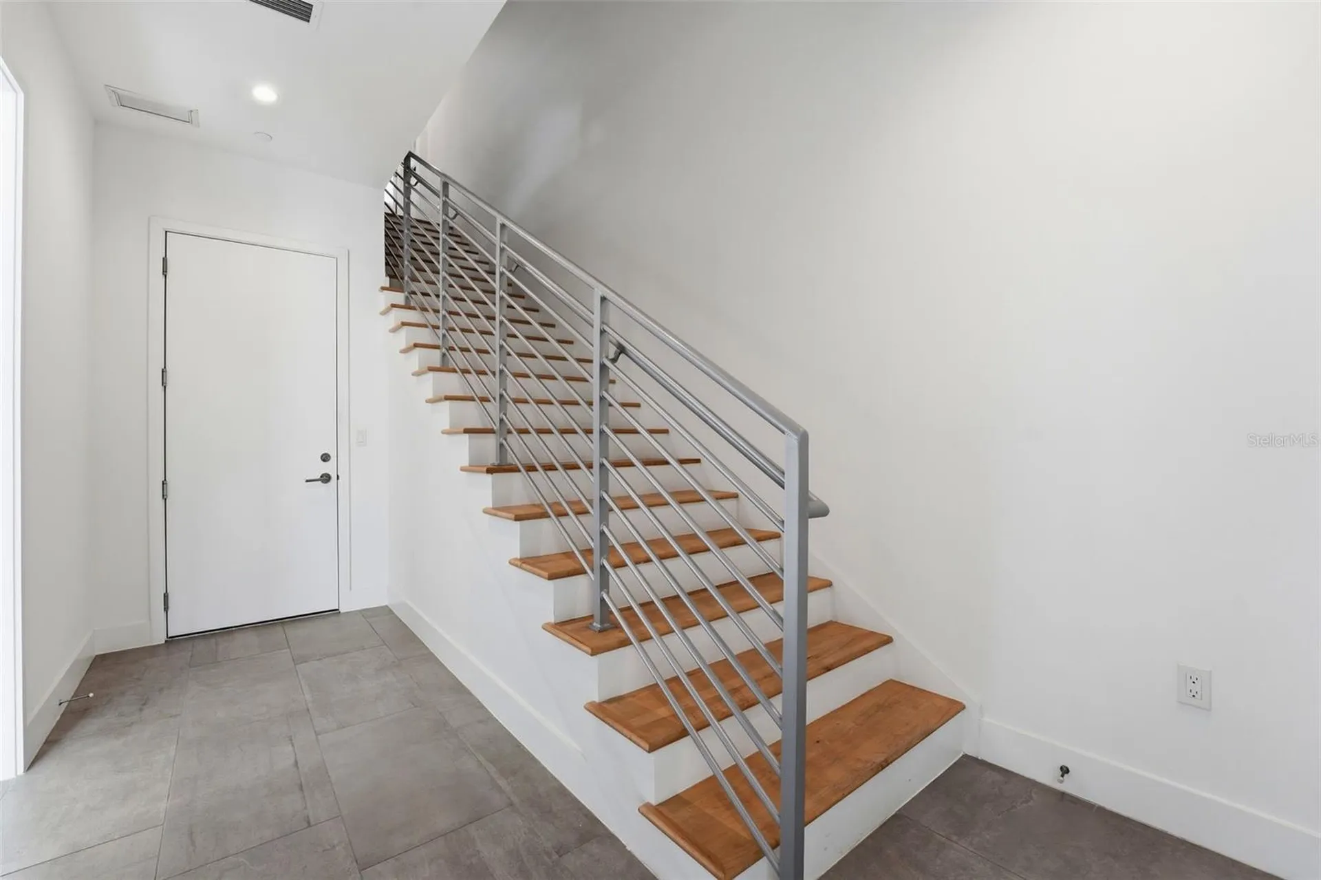 620 Rawls Avenue Sarasota FL 34236