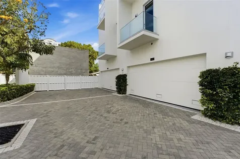 620 Rawls Avenue Sarasota FL 34236