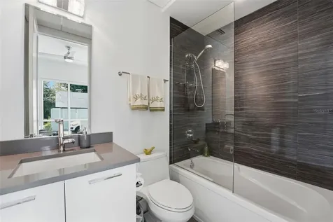 620 Rawls Avenue Sarasota FL 34236
