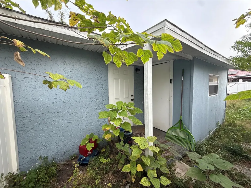 8007 N Klondyke Street Tampa FL 33604