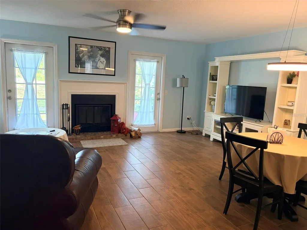 16302 Rambling Vine Drive W Tampa FL 33624
