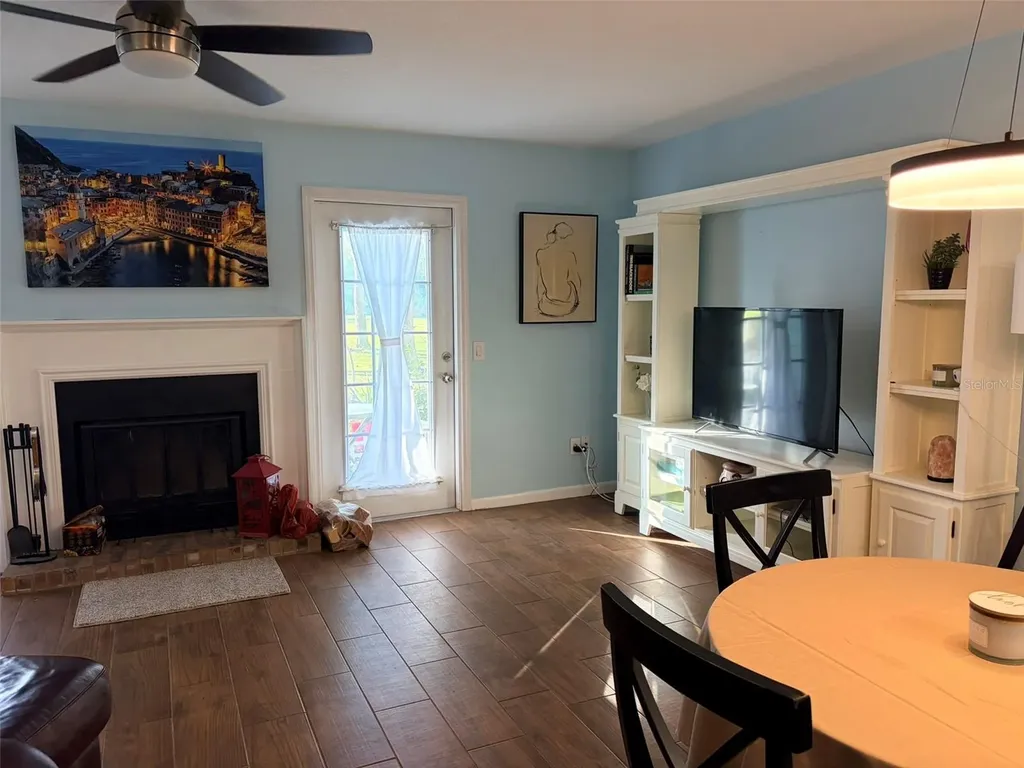 16302 Rambling Vine Drive W Tampa FL 33624