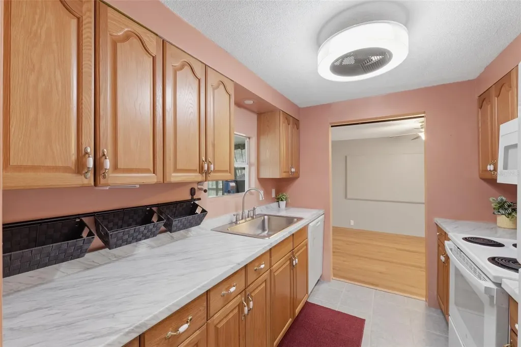 9328 Highpoint Boulevard Brooksville FL 34613