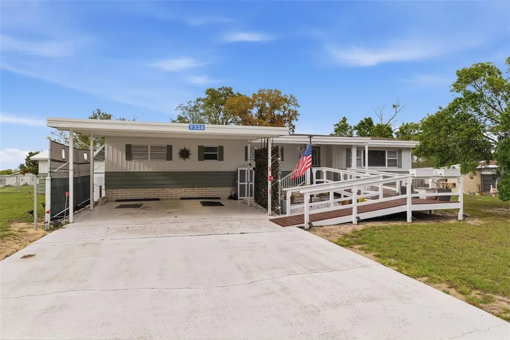 9328 Highpoint Boulevard Brooksville FL 34613