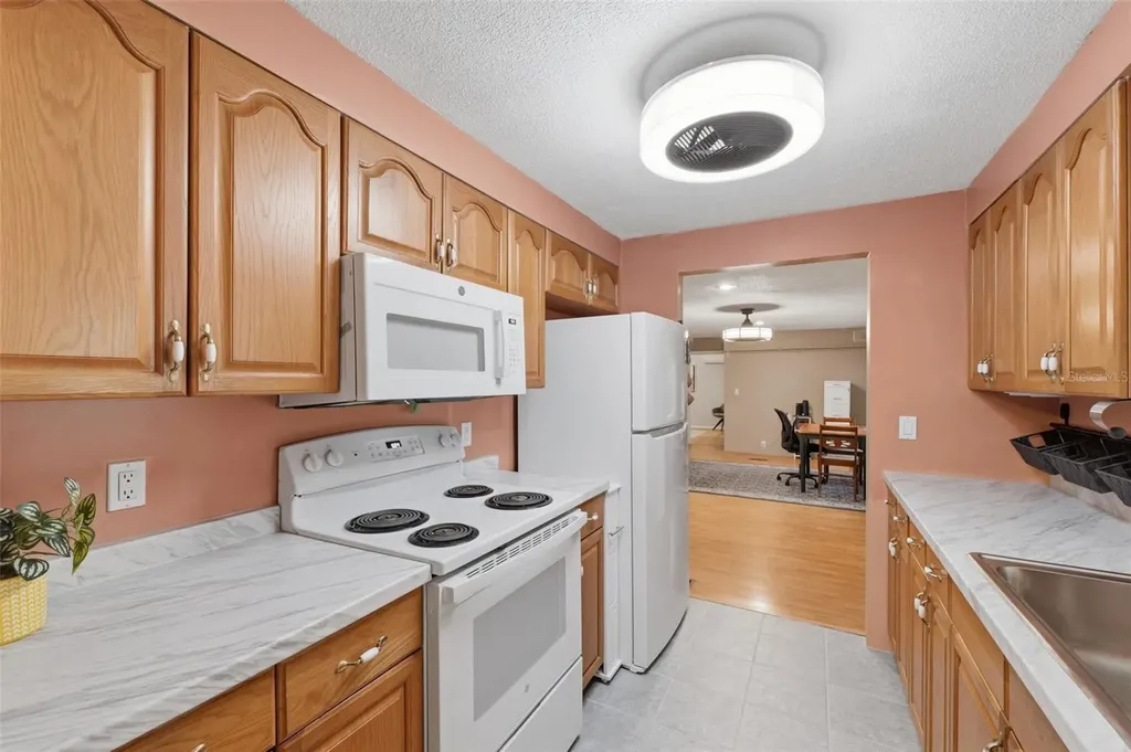 9328 Highpoint Boulevard Brooksville FL 34613
