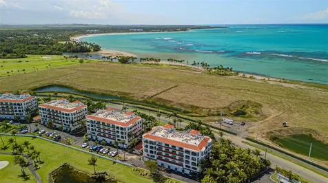 406 Coco Beach Boulevard Rio Grande PR 00745