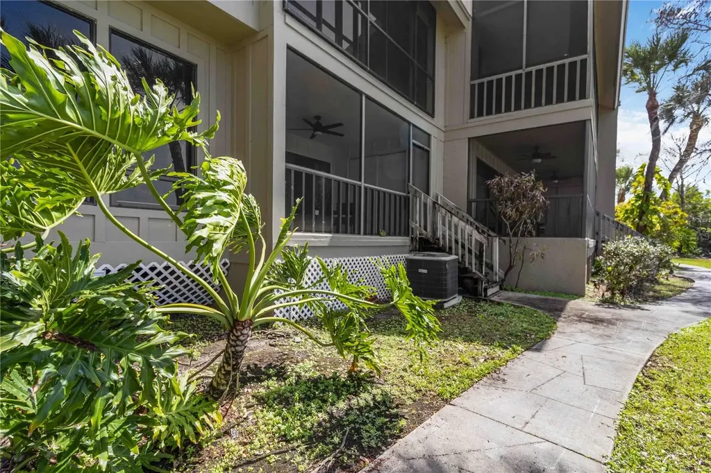 5345 Lake Arrowhead Trail Sarasota FL 34231