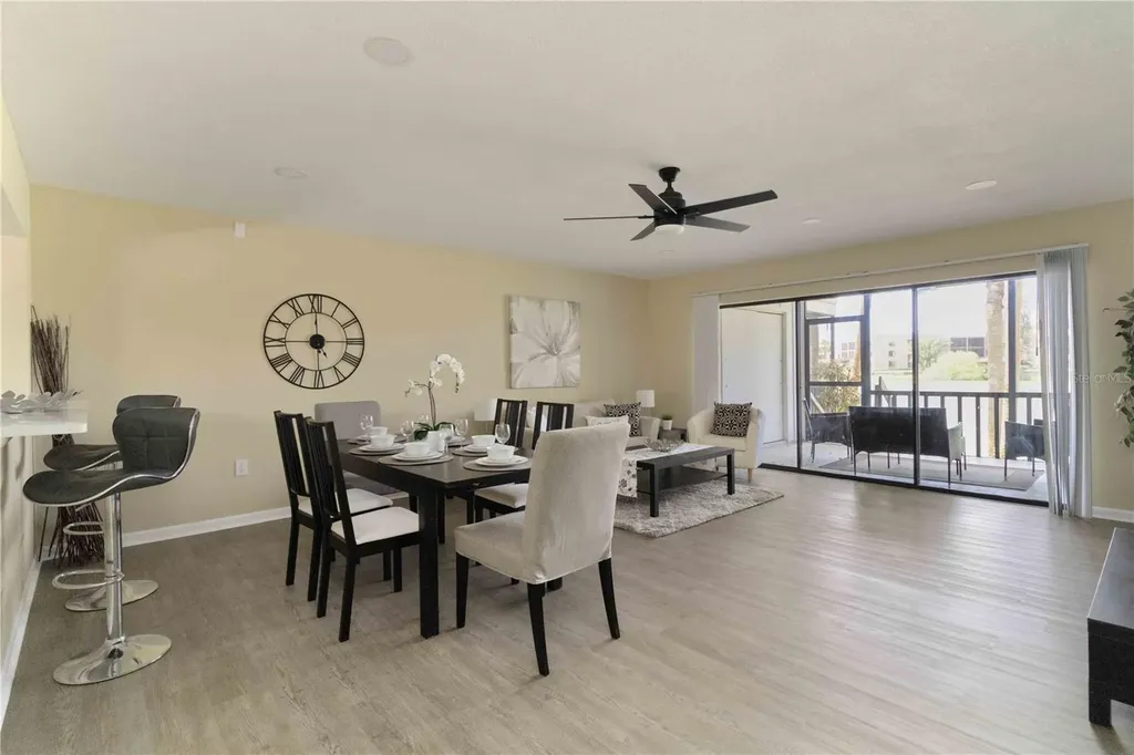 5345 Lake Arrowhead Trail Sarasota FL 34231