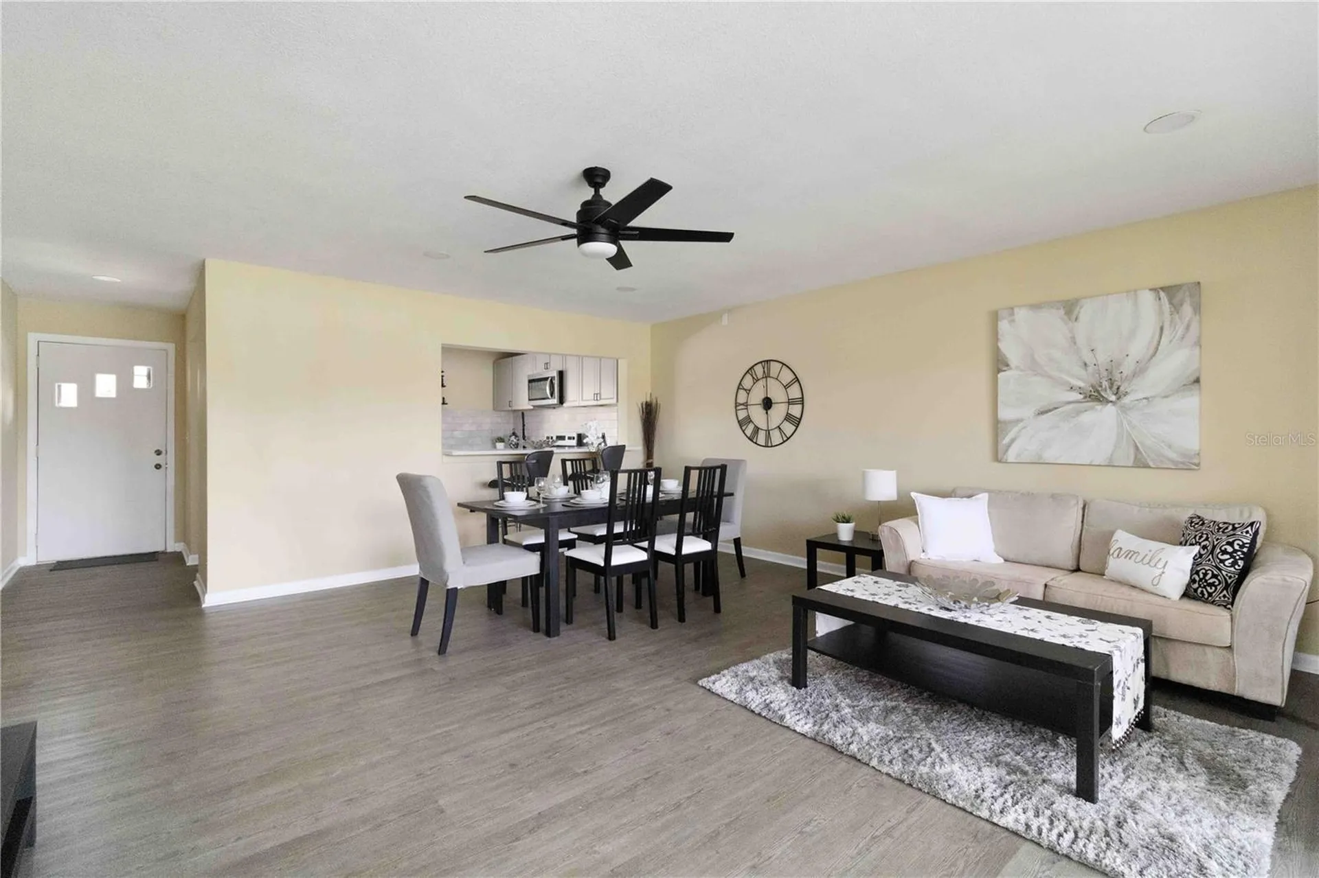 5345 Lake Arrowhead Trail Sarasota FL 34231