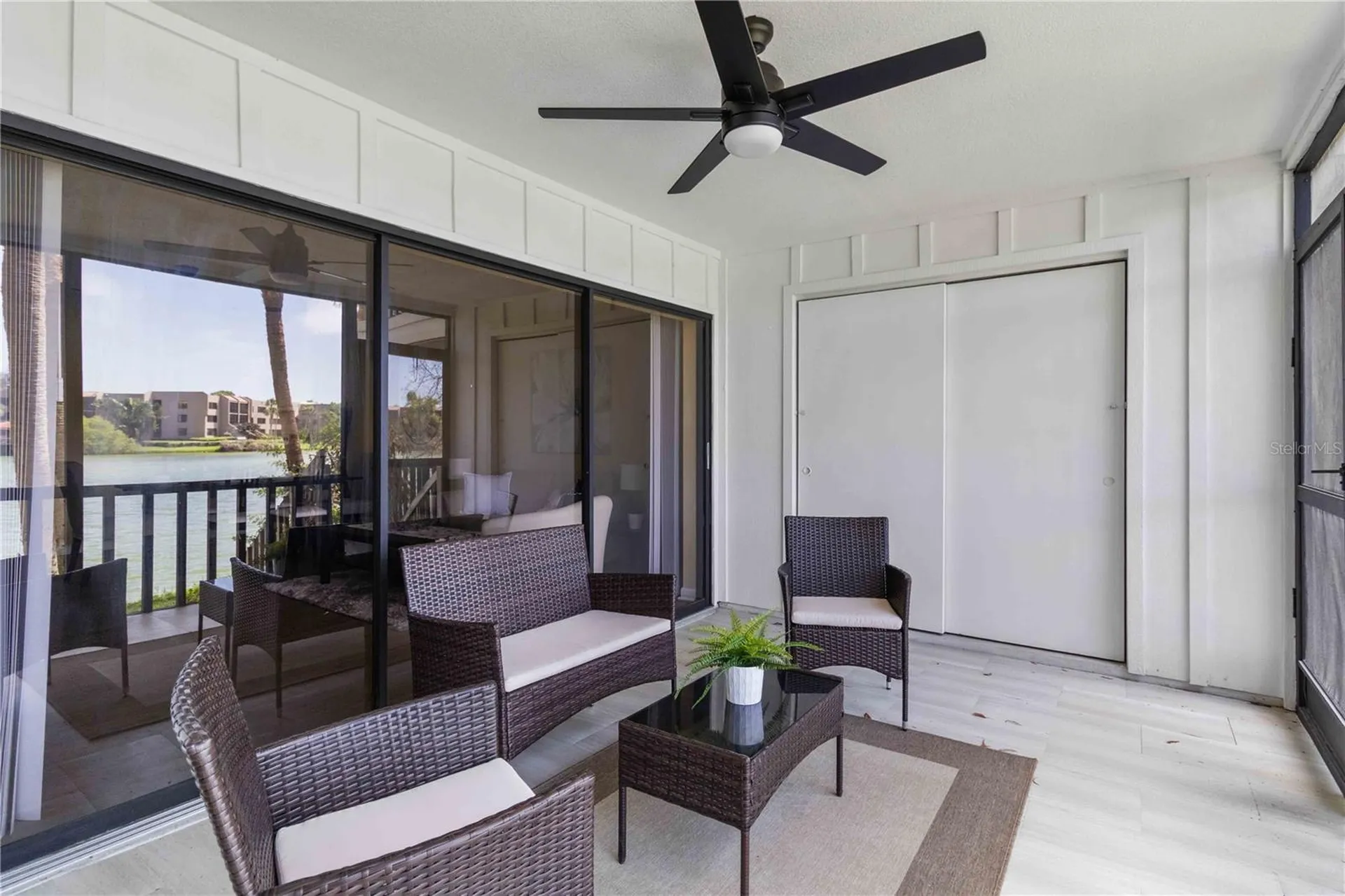 5345 Lake Arrowhead Trail Sarasota FL 34231