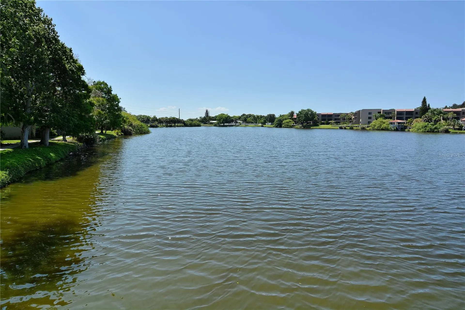 5345 Lake Arrowhead Trail Sarasota FL 34231