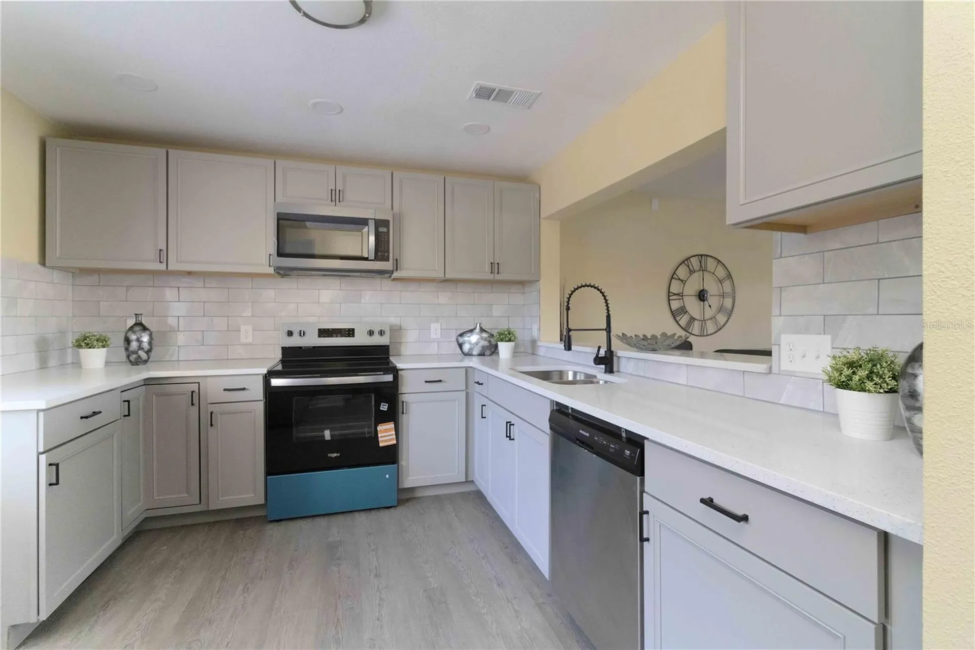 5345 Lake Arrowhead Trail Sarasota FL 34231