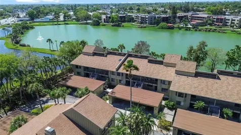 5345 Lake Arrowhead Trail Sarasota FL 34231