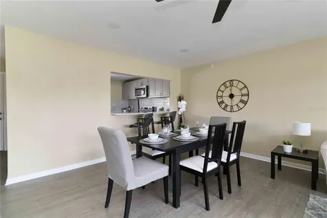 5345 Lake Arrowhead Trail Sarasota FL 34231
