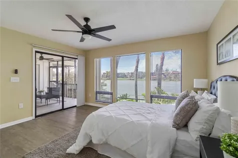 5345 Lake Arrowhead Trail Sarasota FL 34231