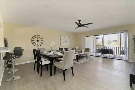 5345 Lake Arrowhead Trail Sarasota FL 34231