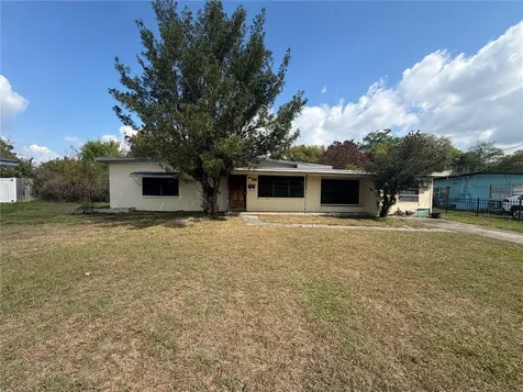 917 Locust Avenue Orlando FL 32809