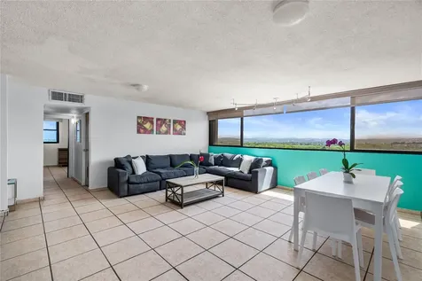 2306 Laurel San Juan PR 00913