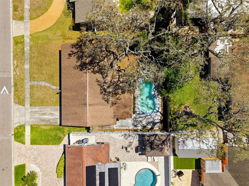 3312 W Burke Street Tampa FL 33614