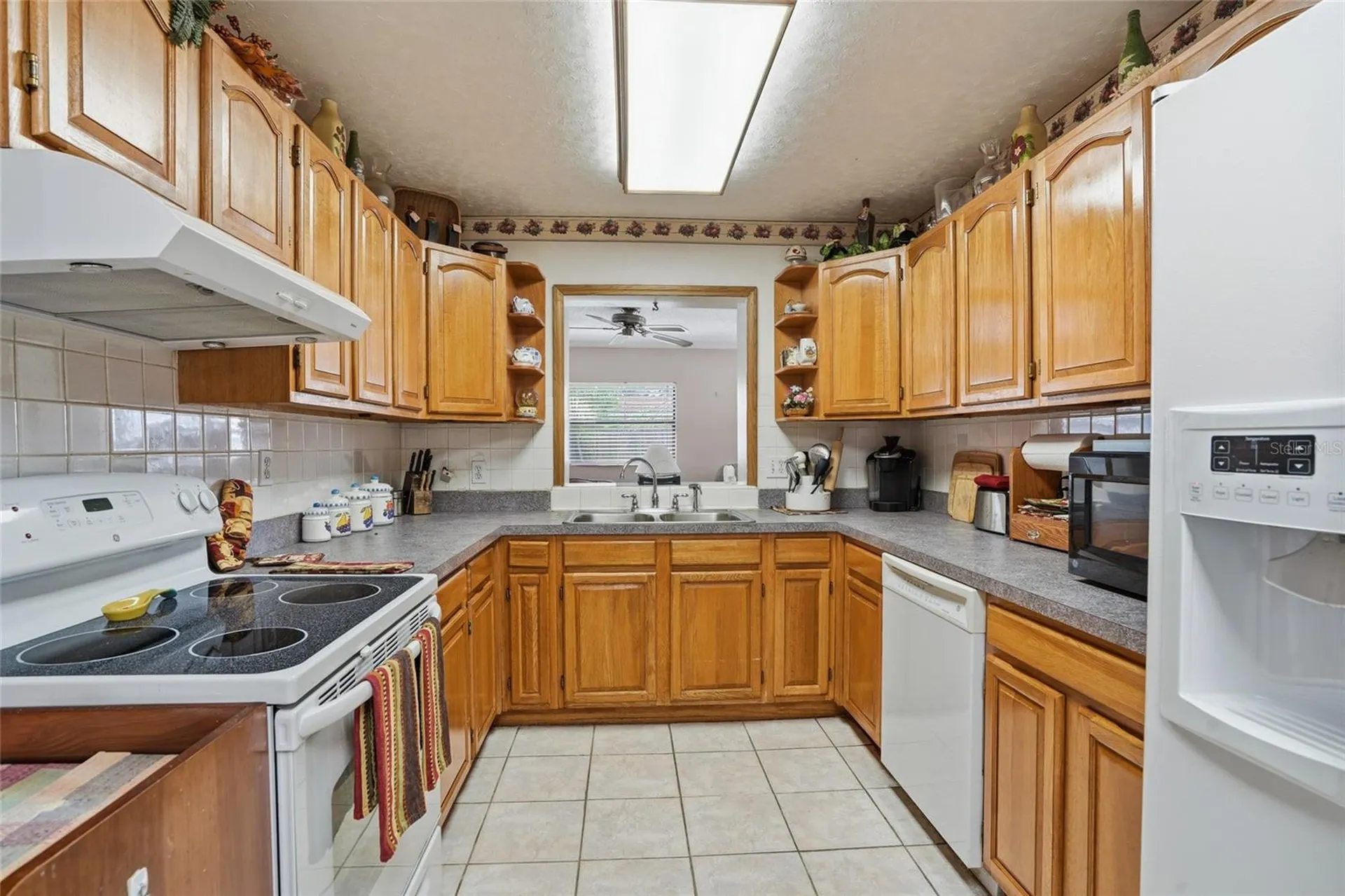 3312 W Burke Street Tampa FL 33614