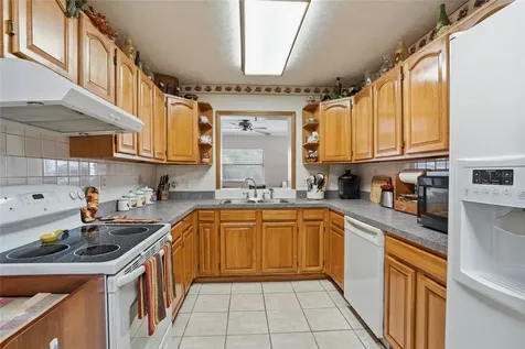 3312 W Burke Street Tampa FL 33614