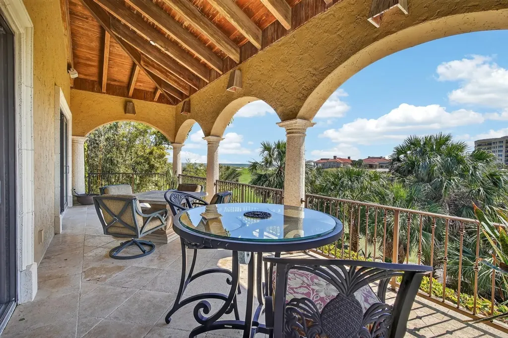 20 Rue Grande Mer Palm Coast FL 32137