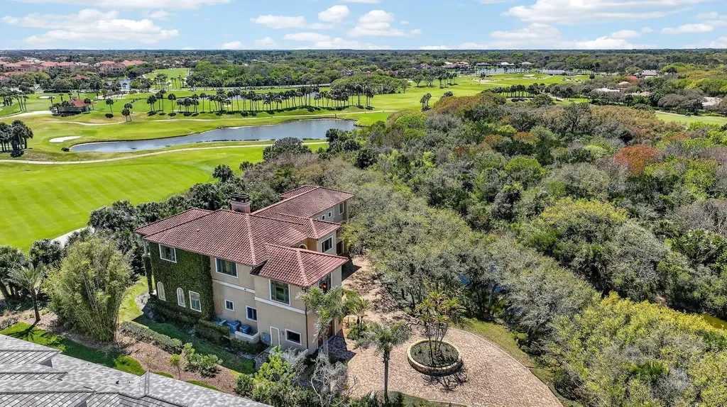 20 Rue Grande Mer Palm Coast FL 32137