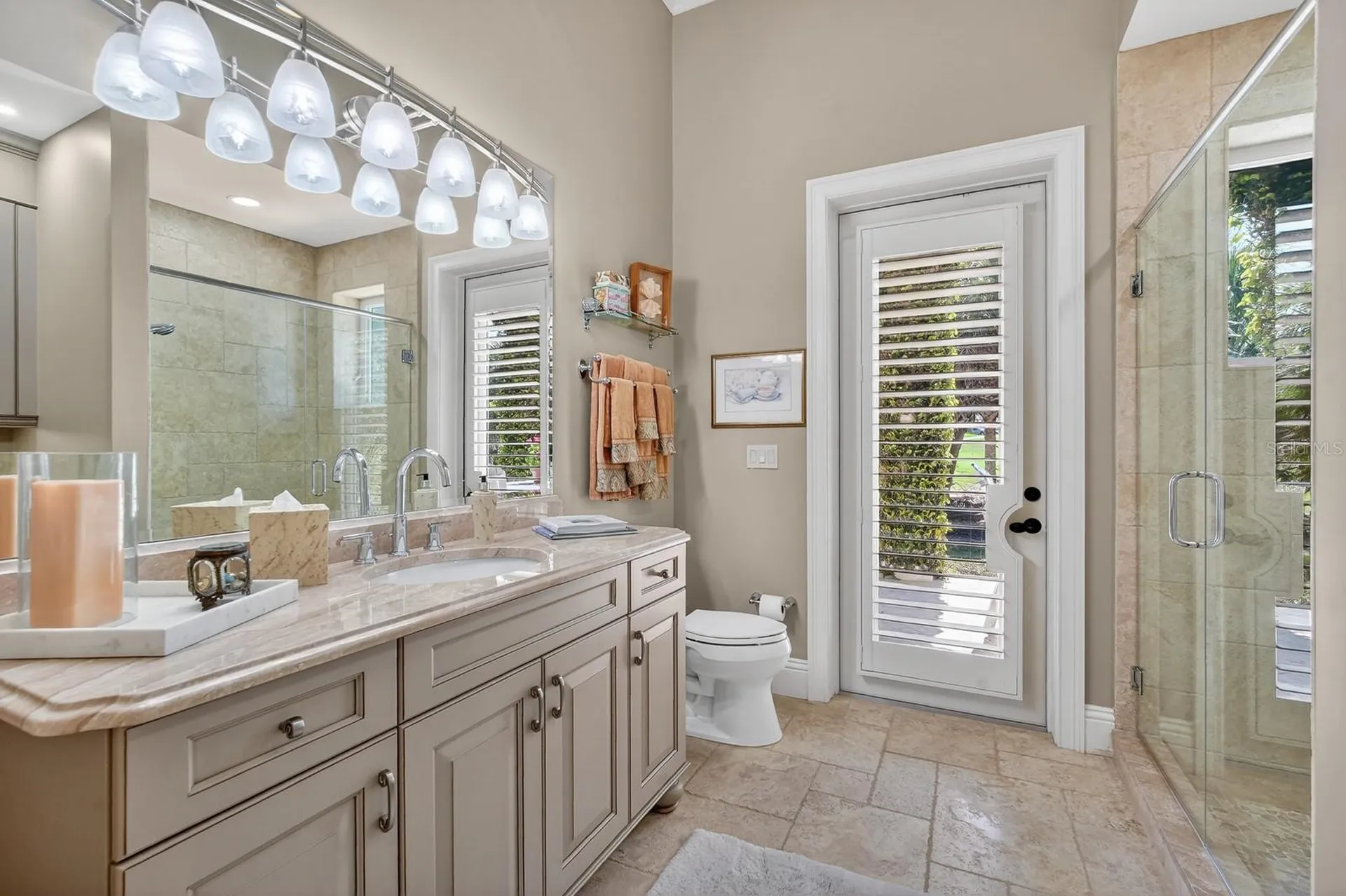 20 Rue Grande Mer Palm Coast FL 32137