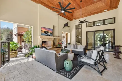 20 Rue Grande Mer Palm Coast FL 32137