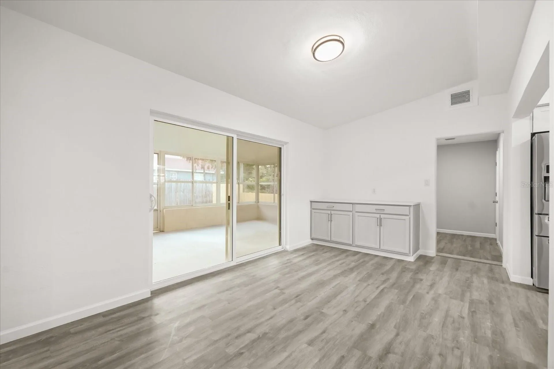 4528 S Shore Road Orlando FL 32839