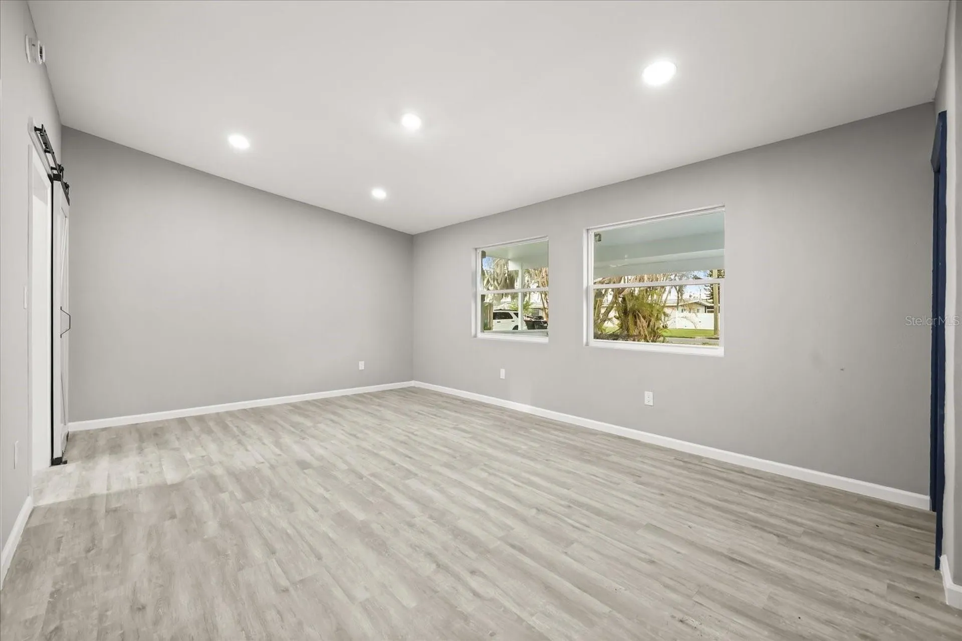 4528 S Shore Road Orlando FL 32839