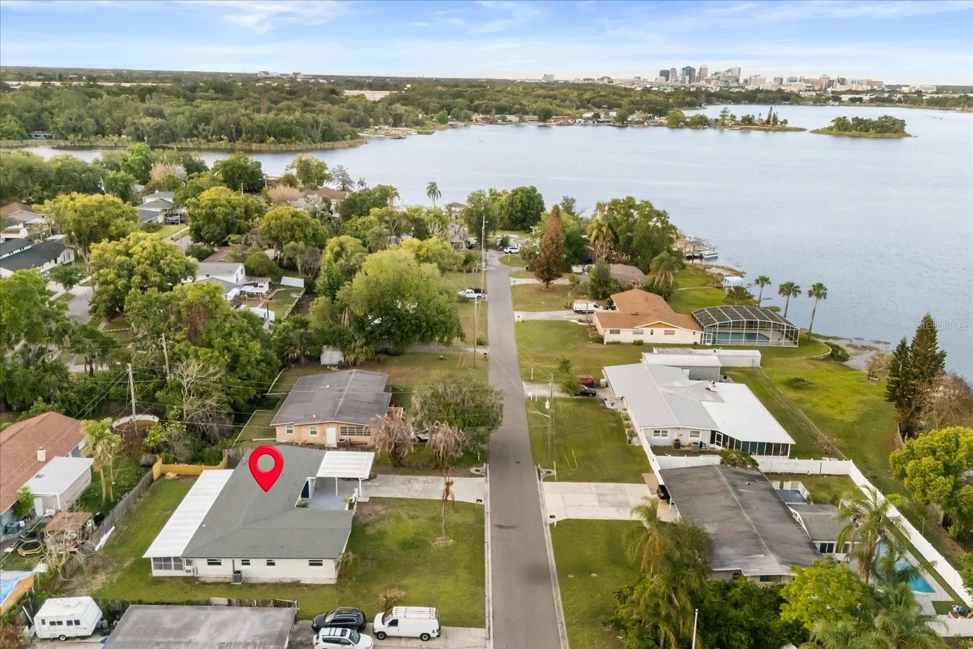4528 S Shore Road Orlando FL 32839