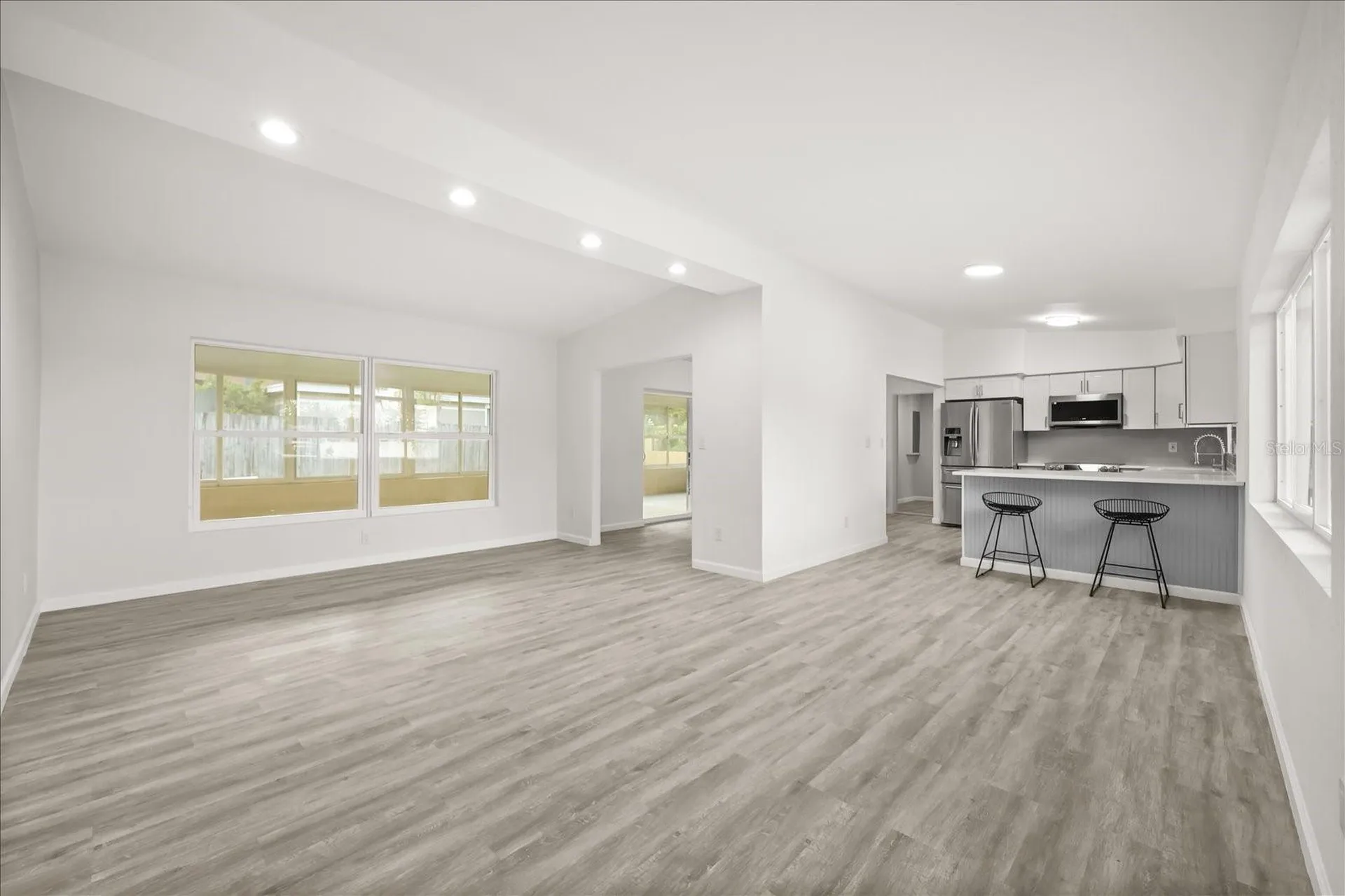 4528 S Shore Road Orlando FL 32839