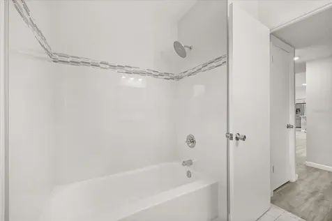 4528 S Shore Road Orlando FL 32839