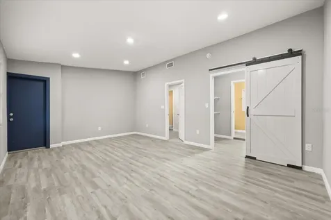 4528 S Shore Road Orlando FL 32839