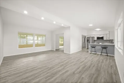 4528 S Shore Road Orlando FL 32839