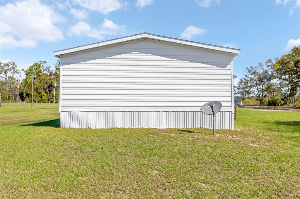 5570 NE 76th Terrace High Springs FL 32643