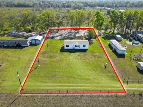 5570 NE 76th Terrace High Springs FL 32643